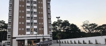Exclusive Apartment Arboleda 186