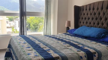 1 habitación, tabla de planchar con plancha y wifi gratis