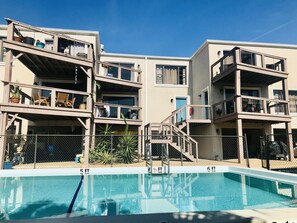 Piscina all'aperto, una piscina riscaldata