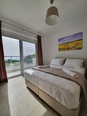 7 bedrooms, iron/ironing board, travel crib, WiFi