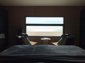 2 عدّة غرف نوم ومكتب ومكواة/لوح كي وواي فاي مجانًا