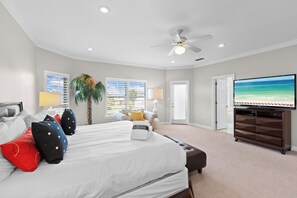 4 bedrooms, Internet, bed sheets - Siesta Del Sol- Lakefront, Destiny West, Private Pool, Tennis, Fitness! (Destin)