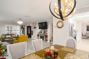 Smart TV, fireplace, offices