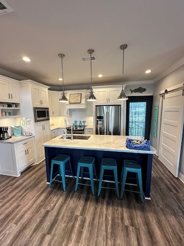 365 Good Vibes & Tides 2825 Gulf View Ln, Bolivar Peninsula, Crystal Beach, TX 