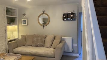 Cottage | Living area | 30-inch TV with digital channels