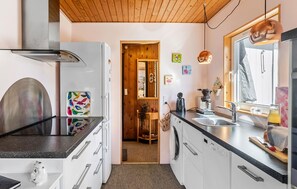 Kühlschrank, Herdplatte, Geschirrspüler