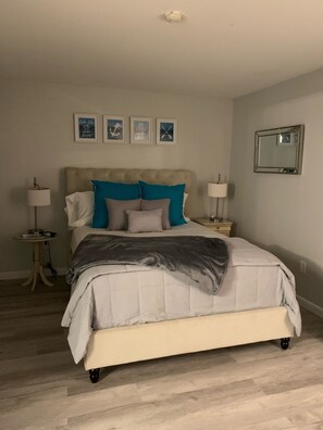 1 habitación, tabla de planchar con plancha, wifi gratis y ropa de cama 
