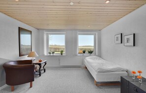 3 Schlafzimmer, Reisekinderbett, kostenloses WLAN