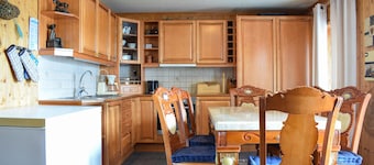 Bel appartement à Sævelandsvik