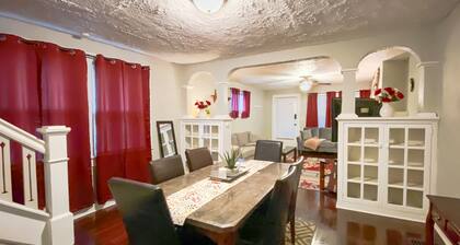 Quiet Street 10 minutes from Downtown Indy! #2