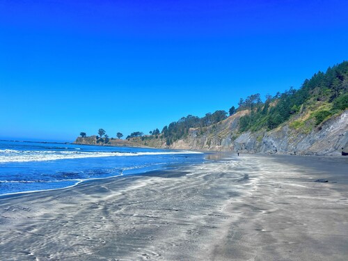 ★★★★ Brand New Beautiful Ocean View Home ★★★★