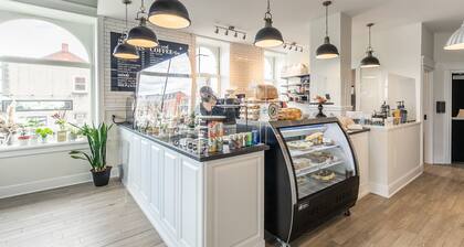 GLOBALSTAY. Luxury Rideau Apartments