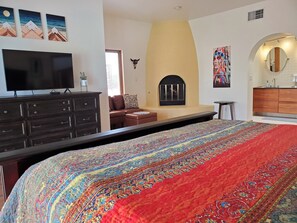 4 chambres, fer et planche à repasser, Wi-Fi gratuit, draps fournis