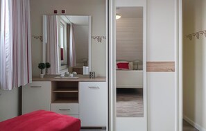 5 chambres, Wi-Fi gratuit, draps fournis