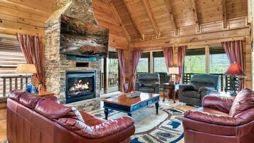 Smart-TV, peis, videospill og DVD-spiller