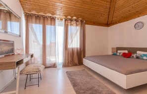 4 chambres, Wi-Fi gratuit, draps fournis