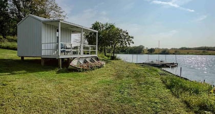 Corn Crib Cottage