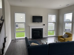 Smart TV, fireplace, offices, printers