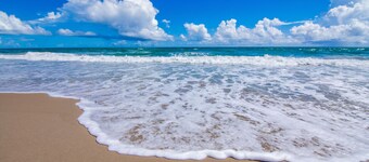 Welcome to Paradise! Beautiful Home just minutes from the breath taking beaches