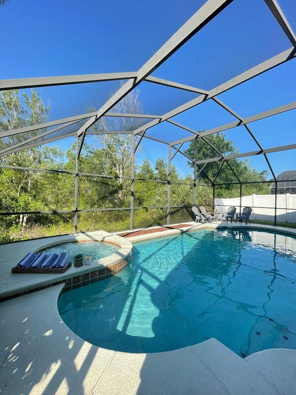 Outdoor pool, a heated pool