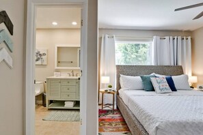 4 dormitorios, tabla de planchar con plancha, wifi gratis y ropa de cama