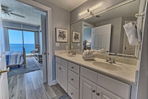 Apartment, 3Â Schlafzimmer | Badezimmer