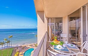 Condo, 2 quartos | Sacada