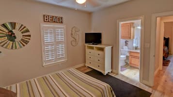 Condo, 3 Bedrooms | 3 bedrooms, iron/ironing board, free WiFi, bed sheets