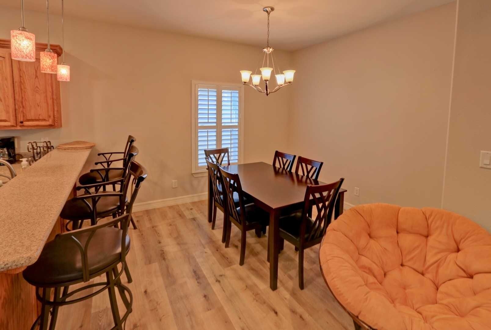 Condo, 3 habitaciones | Restaurantes