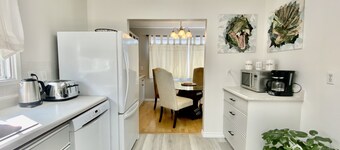 Hoodoo Hideout | Family Retreat | King Suite