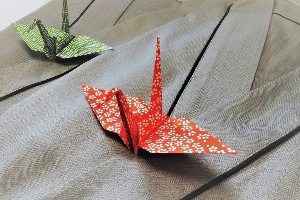 desk, soundproofing, free wifi, bed sheets