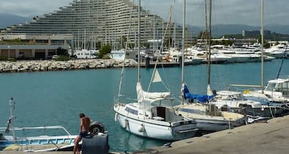 Appartement 2 Terrasses Clim Parking Proche mer