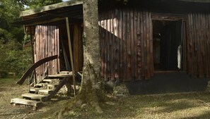 Cabaña | Cocina privada | Refrigerador y parrilla de estufa