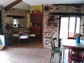 Dining - Rural house, traditional rustic style, old town of Puebla de Sanabria (Puebla de Sanabria zamora)