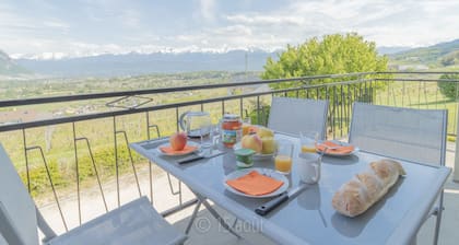 Maison Mado - GĂźte au coeur des vignes avec panorama sur les montagnes
