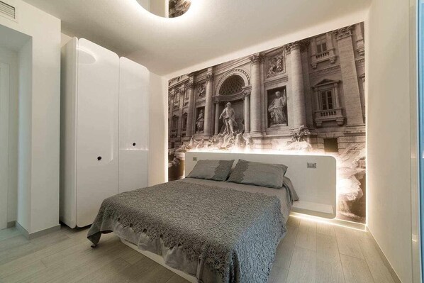 2 bedrooms, desk, iron/ironing board, free WiFi