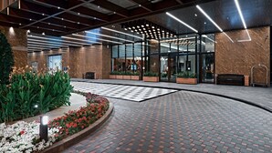 施設の正面
