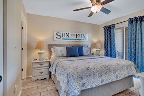 2 chambres, fer et planche à repasser, lit parapluie, Wi-Fi