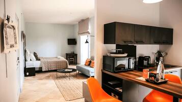 1 bedroom, internet
