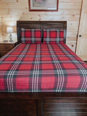 2 Schlafzimmer, Bügeleisen/Bügelbrett, Reisekinderbett, kostenloses WLAN