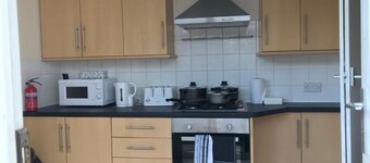 Cedar Villa-Perfect For Longer Stays