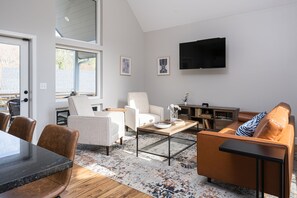 TV - Long Grass View | Contemporary Mountain Home in Asheville (Asheville)