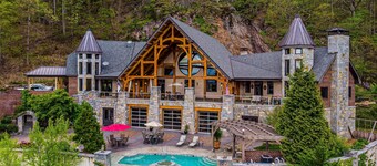 Legacy Lodge | The Ultimate Vacation Rental Including Pool, Hot Tub, and More!
