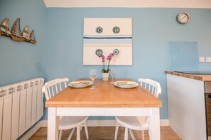 Dining - Little House, Aldringham (Leiston)