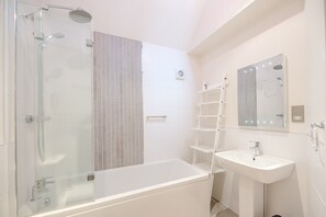 Bathtub
