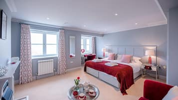 House (4 Bedrooms) | 4 bedrooms, laptop workspace, iron/ironing board, travel cot