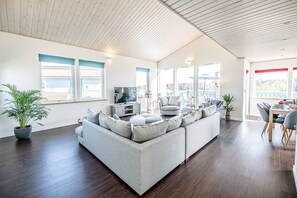 TV - Stargaze, Fritton (Great Yarmouth)