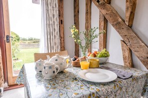 Interior - The Hayloft, Valley Farm Barns Snape, (Saxmundham)