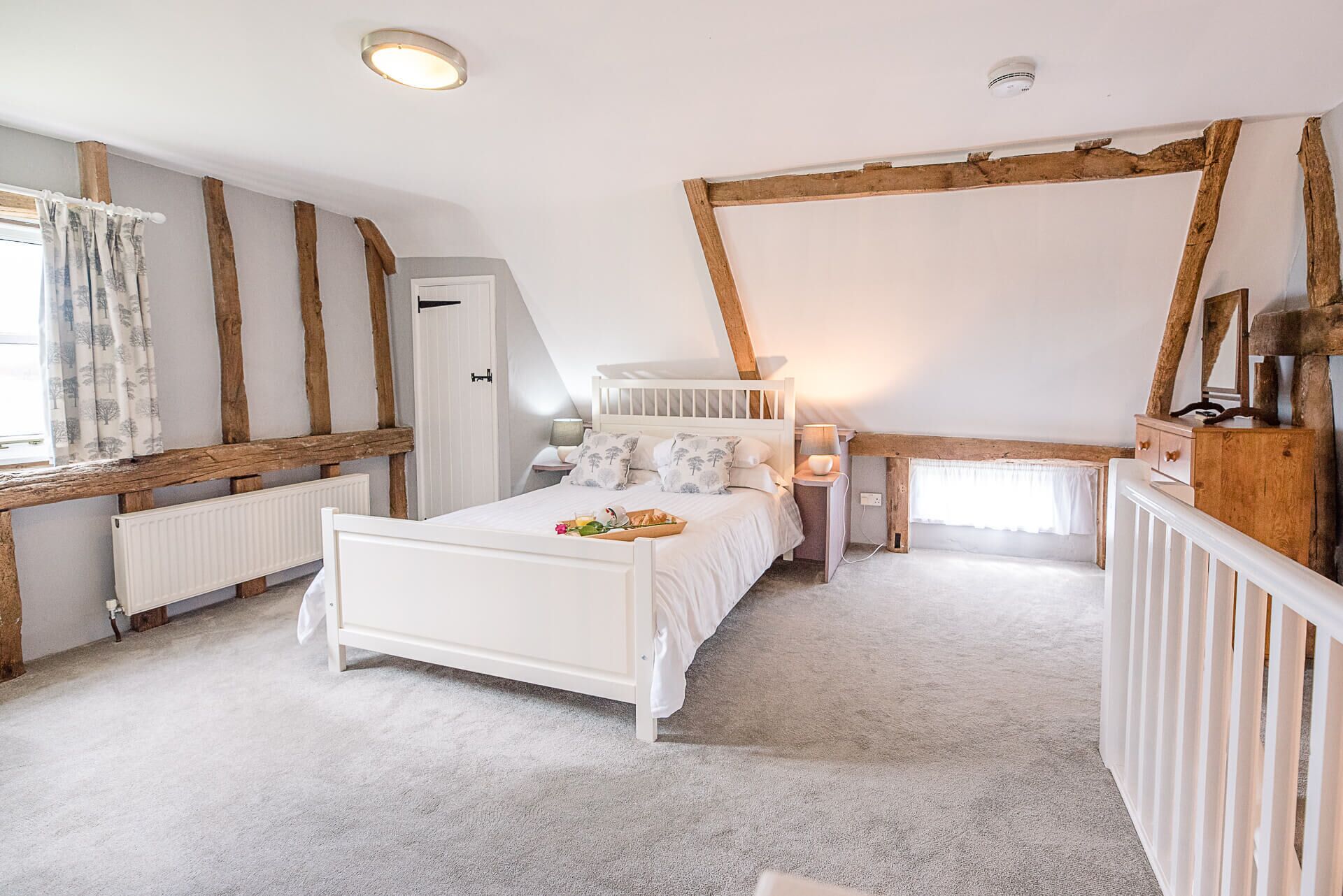 1 bedroom, laptop workspace, bed sheets