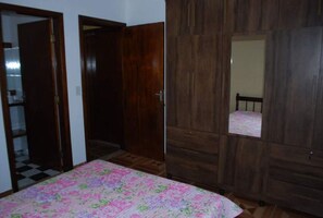 3 chambres, Wi-Fi gratuit, draps fournis